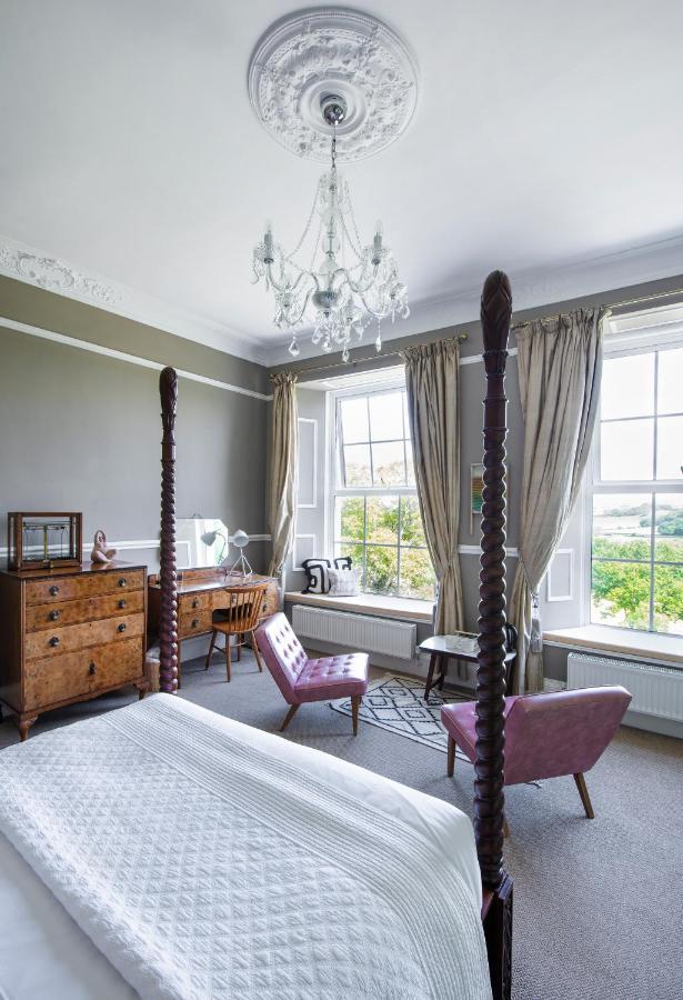Coed Mawr Hall Bed & Breakfast Rowen Exterior photo