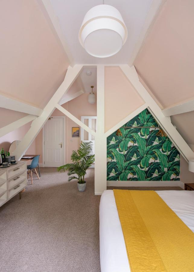 Coed Mawr Hall Bed & Breakfast Rowen Exterior photo